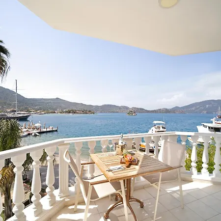 Hotel Begovina *