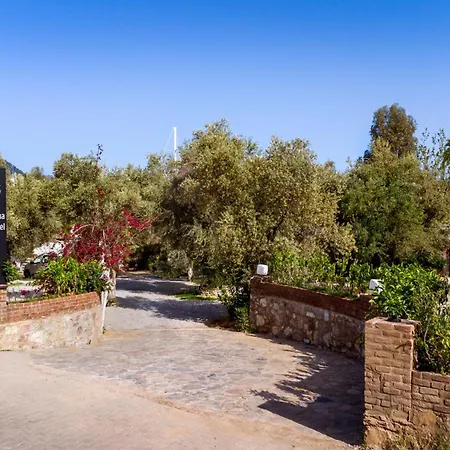 Begovina Hotel *